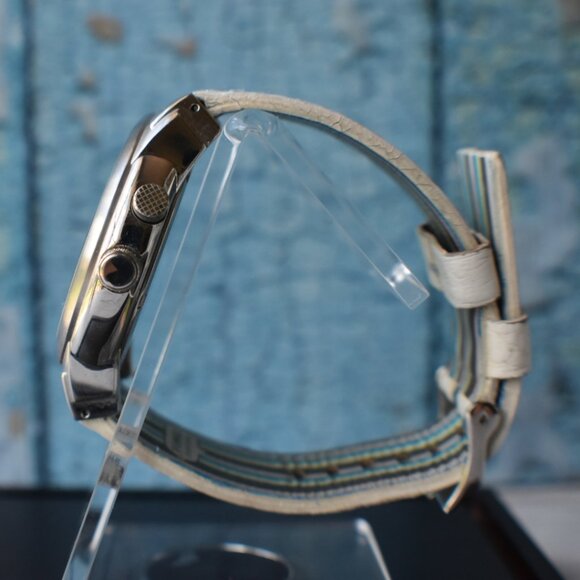 Preowned Fossil Women’s Watch | White Leather Strap | Classic Analog Timepiece main image 8